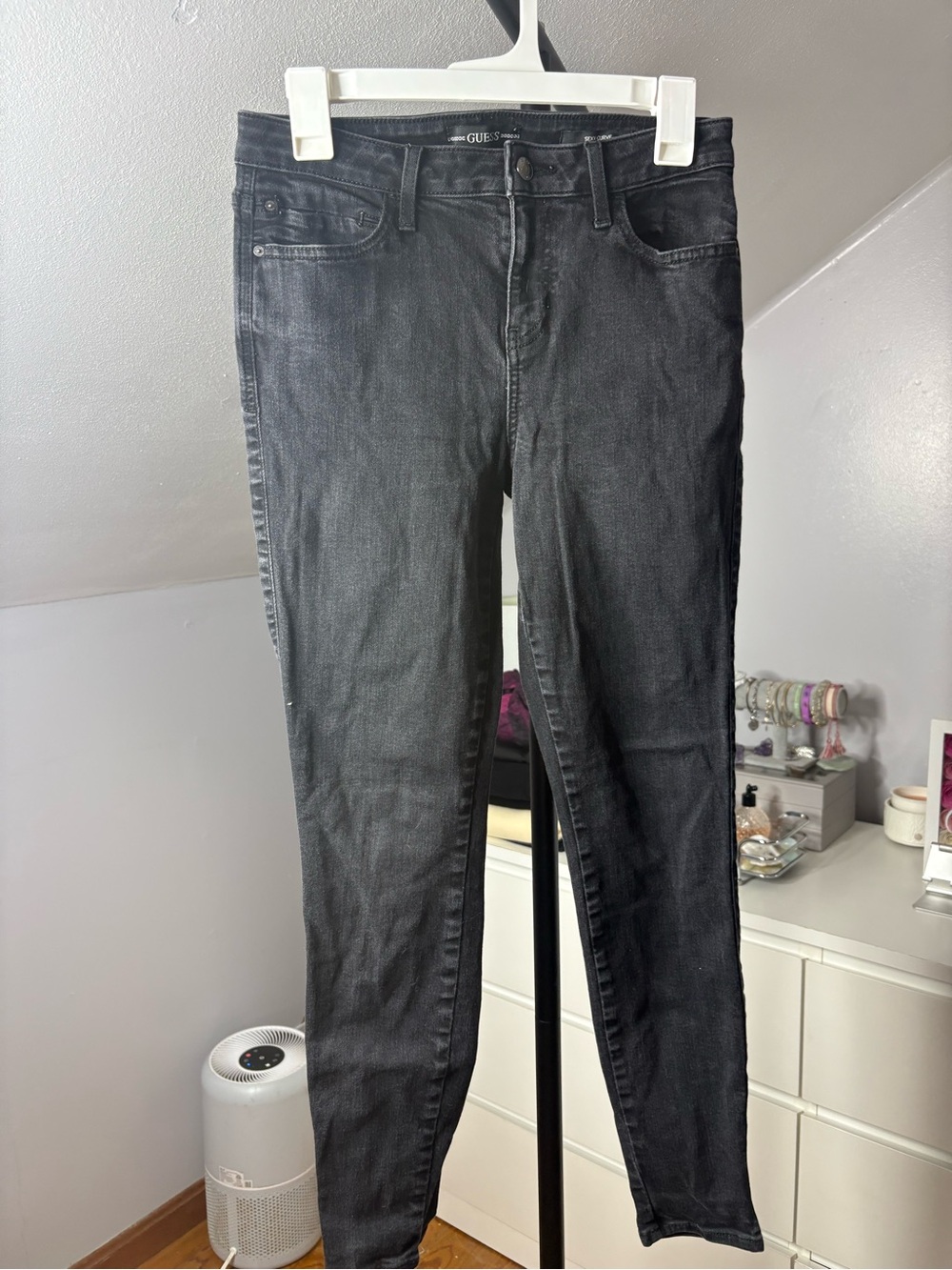 Vintage Guess Women's Black Skinny Jeans - Dark Wash Stretch Denim